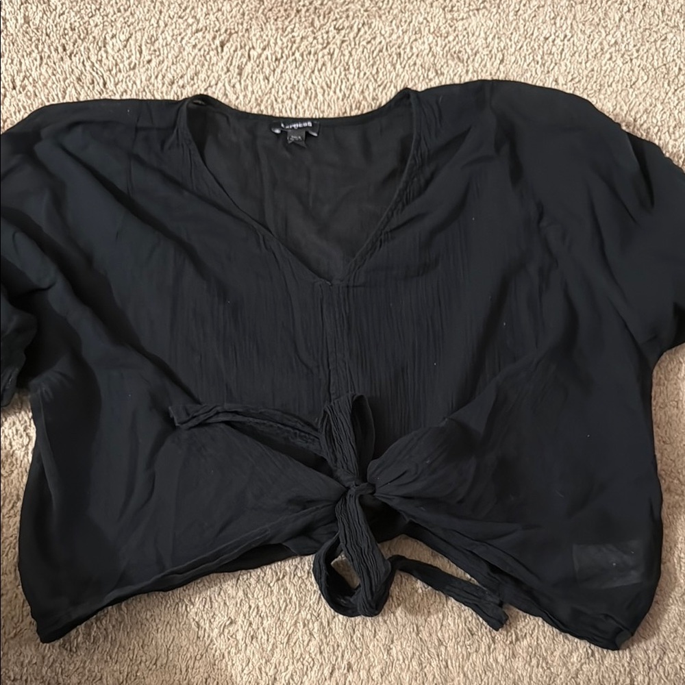Express Black Tie-Front Blouse 🤍💚 5/$25